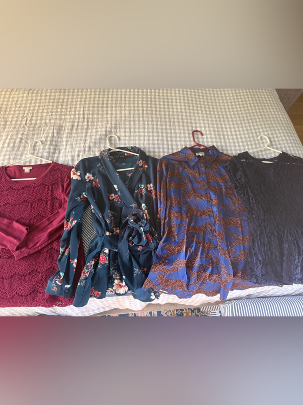 Bundle of 4 business casual tops